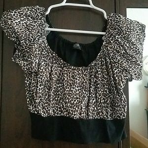 Cheetah print crop top